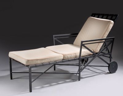 an image of a chair with a foot rest and a foot rest on it