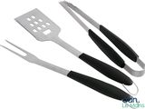 trois ustensiles de cuisine et spatules noirs et blancs sur fond blanc