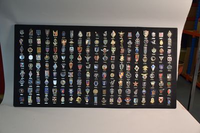 France - Lot d'insignes régimentaires des éditions Atlas, At…