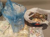 many different items that are sitting on a table