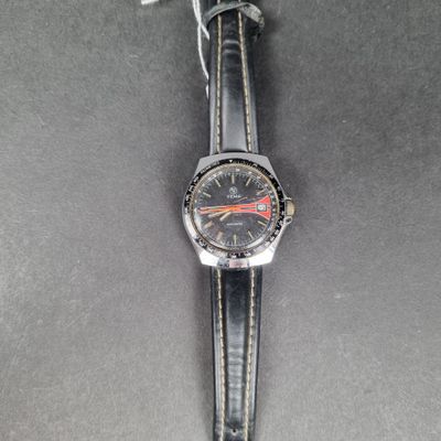 a watch that is sitting on a table