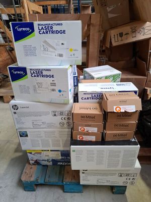 Ensemble de papeterie et consommables diverses marques dont …