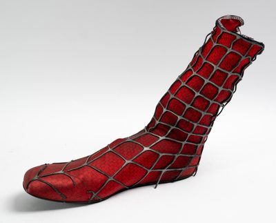 SPIDER-MAN 2 - Chaussette de pied droit du costume de Spider…