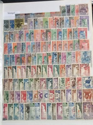 Colonies. SENEGAL. + de 170 timbres tous différents.