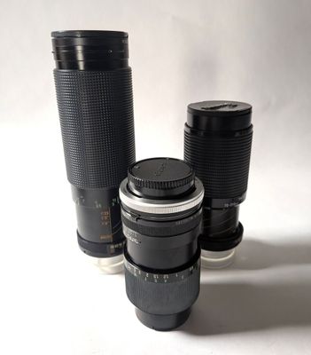 3 objectifs TAMRON adaptall : - Sp 90 mm f 2.8 macro avec ba…