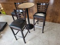 Une table mange-debout mélaminé bois plaqué métallique (photo 2)