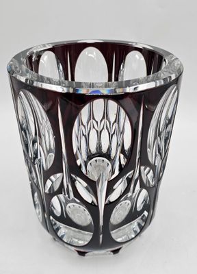 58 / B3 / Important vase cylindrique en cristal de Bohè…