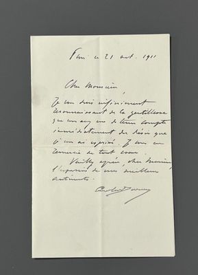 un gros plan d'un morceau de papier sur lequel on a écrit