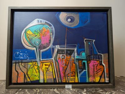 une image d'un tableau sur le mur d'un bâtiment