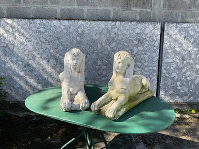ART DES JARDINS « Les sphinges » Paire de sculptures en pier…
