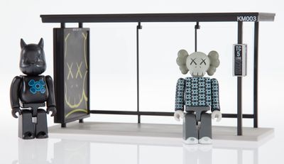 KAWS - Kubrick 100% / Bus Stop 2, 2002