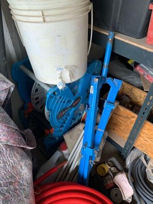 Ensemble soit : - 2 dérouleurs de câble, de marque NEXANS, m…