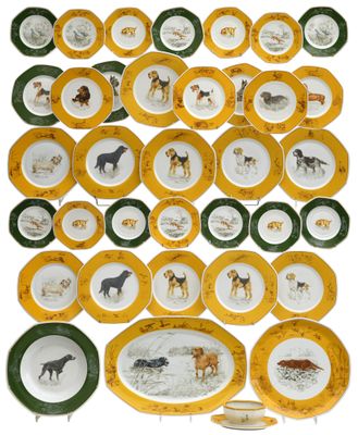 many plates that have different animals on them