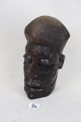 MAKONDE, Tanzanie/Mozambique. Tête en bois sculpté d'un visa…