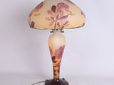 an image of a lamp that is sitting on top of a table