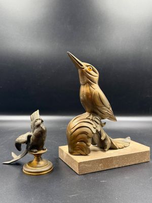 Lot de deux sculptures comprenant :