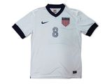 a white soccer jersey with the number 8 on it