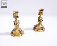 Paire de flambeaux en bronze doré (photo 2)