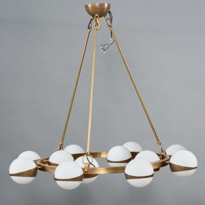 Travail contemporain dans le goût des années 1970