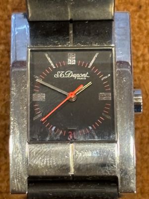 Montre bracelet homme S.T. Dupont en quartz