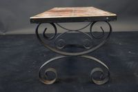 Table basse rectangulaire en fer forgé. (photo 4)