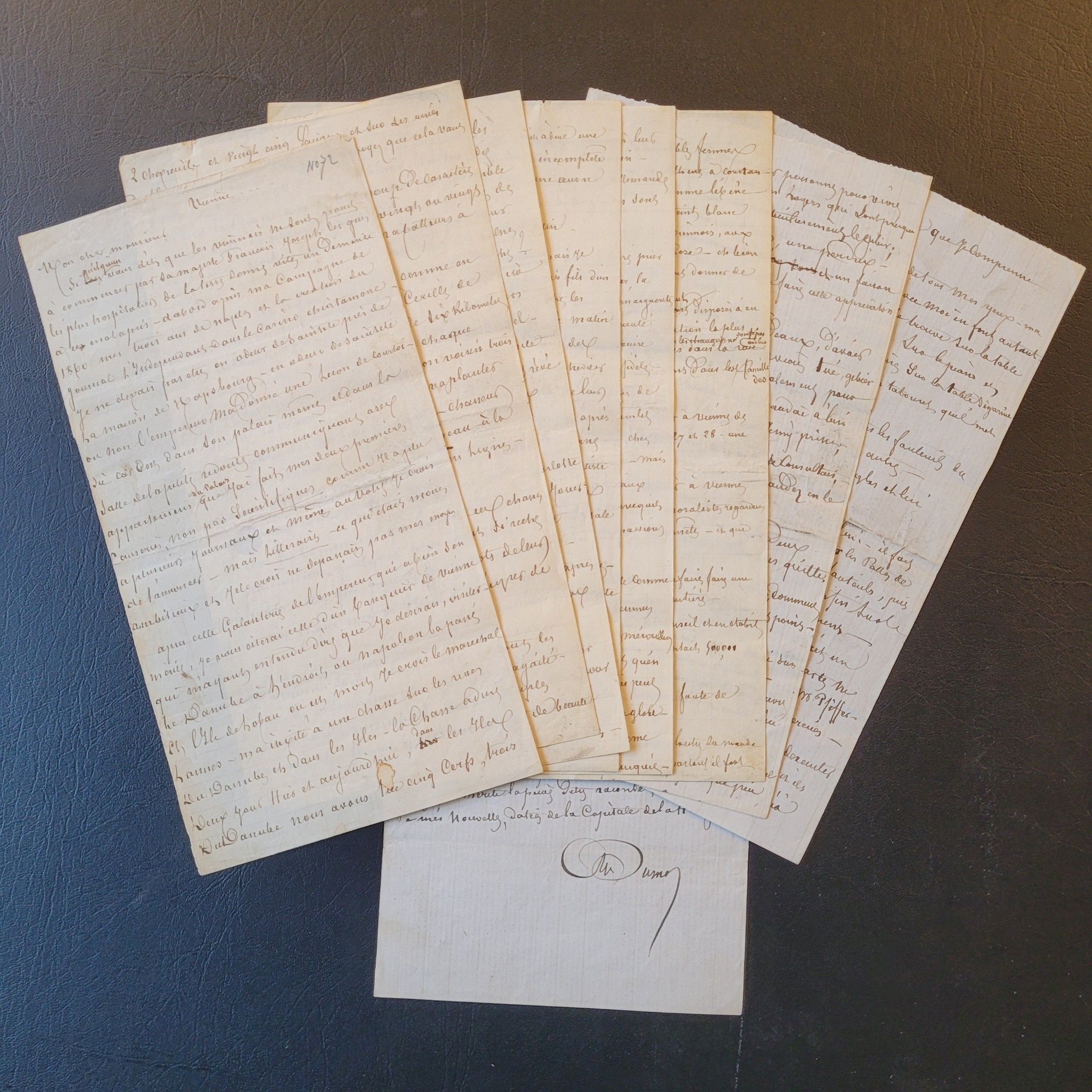 Objets d'art & Curiosités