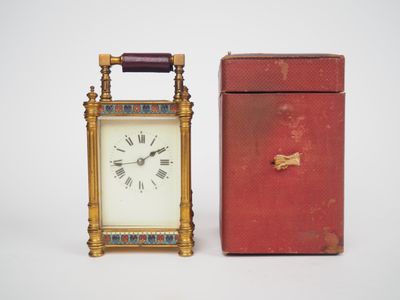 Pendulette de voyage en laiton à décor en émaux cloisonnés d… - Photo 1