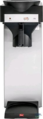gros plan d'une cafetière sur fond blanc
