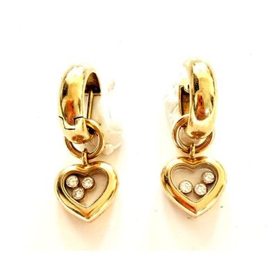 paire de boucles d'oreilles en forme de cœur en or jaune 18 carats et diamants
