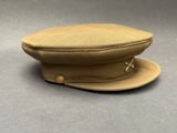 une image représentant un chapeau orné d'une croix