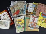 de nombreux livres pour enfants sur la table