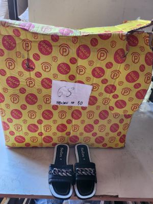 Lot de 50 mules femme "Solin", coloris noir avec chaîne arge…