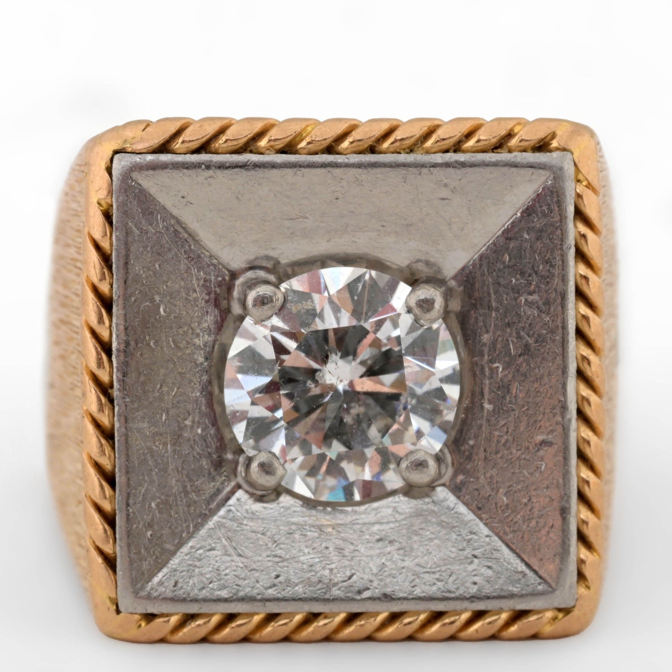 Objets d'art & Curiosités