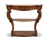 une table en bois surmontée d'une étagère