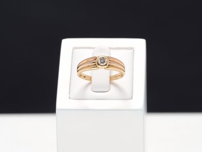 Bague en trois tons d'or jaune, rose et gris 18k 750 millièm…