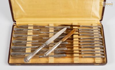 Ensemble de douze couteaux à entremets, les lames et les man… - Photo 1