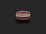 une bague en rubis et diamants
