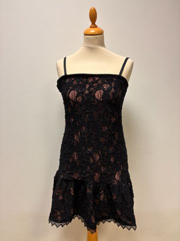 THE KOOPLES – Rebe noir dentelle et robe d’été. Taille 38 à vue