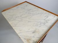 Petite table de style Louis XVI, dite "cabaret" en acajou bl… (photo 6)