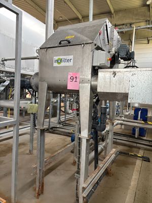 EXT - 1 filtre INDFILTER sur pied en inox (Vente par lot ave…