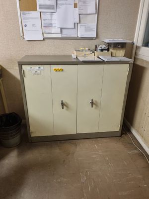 Armoire basse en métal à 2 portes BRM (les documents comptab… - Photo 1