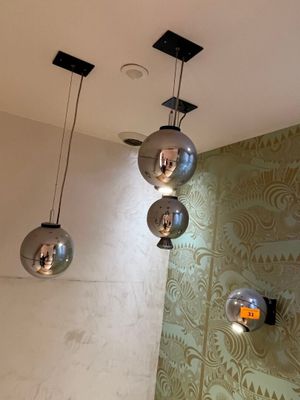 3 Suspensions boules en PVC argentés Applique boule en PVC a…