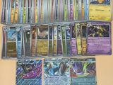 beaucoup de cartes sur la table