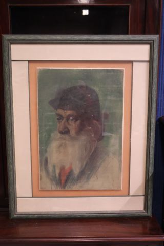 École française début 20ème « Portrait d’homme barbu ». Pastel. N...