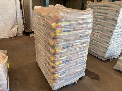 Lot de 96 sacs de terreaux complet universel 40 L FERTILIGENE - Photo 1