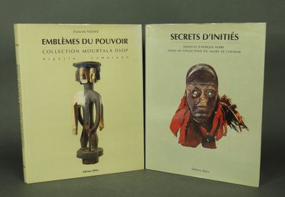 un lot de deux livres consacrés à une sculpture représentant un homme et une femme