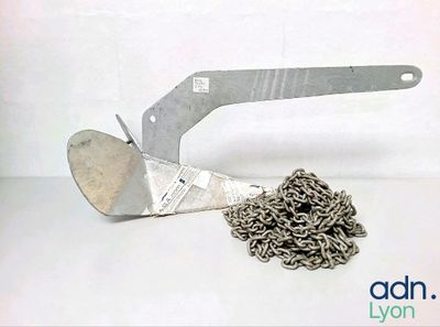 Lot à retirer à Décines-Charpieu (69150) ou expédition possi…