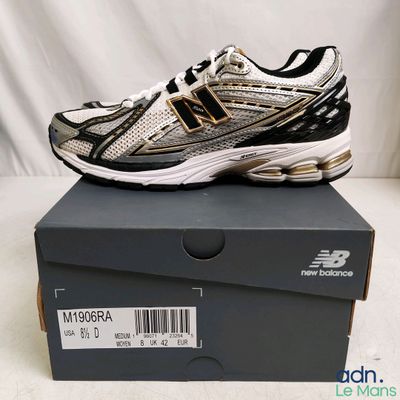 Chaussures de course New Balance M9900BK pour homme