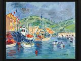 un tableau représentant des bateaux dans un port, avec des montagnes en arrière-plan