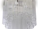 lustre en verre transparent de forme circulaire